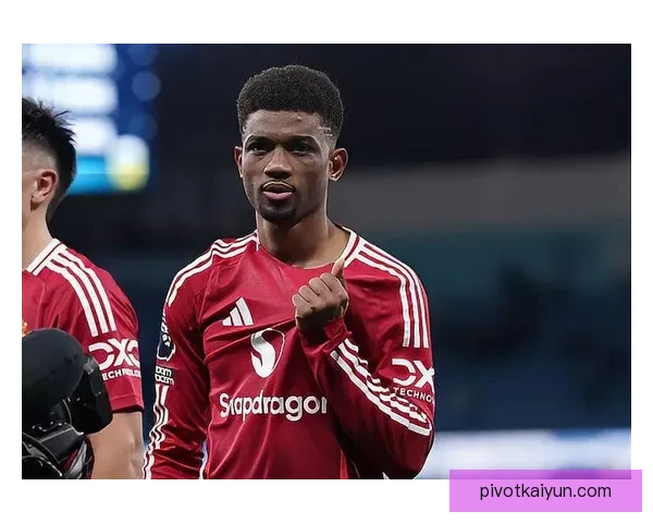 英超进球瞬间：技术与激情的完美结合，表现亮眼引发球迷热议